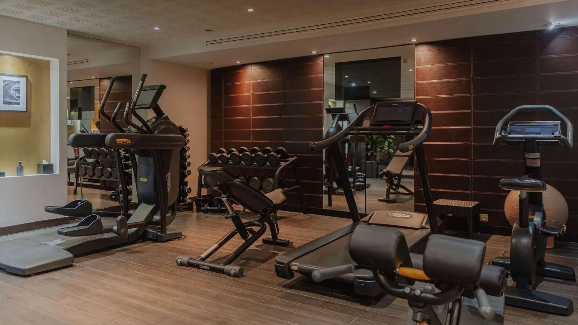Sofitel Paris Le Faubourg Otel 5*,
