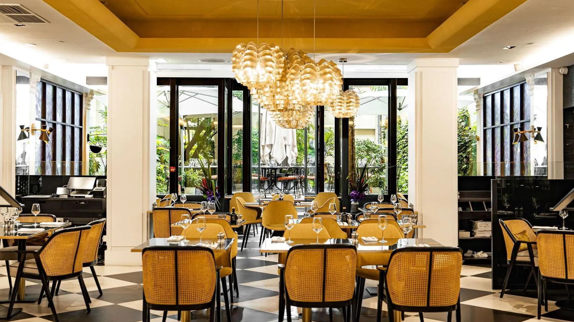 Sofitel Paris Le Faubourg Otel 5*,  Fransa